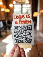 Acryl bordje met QR code