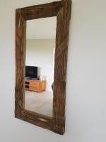Spiegel met lijst van pallethout